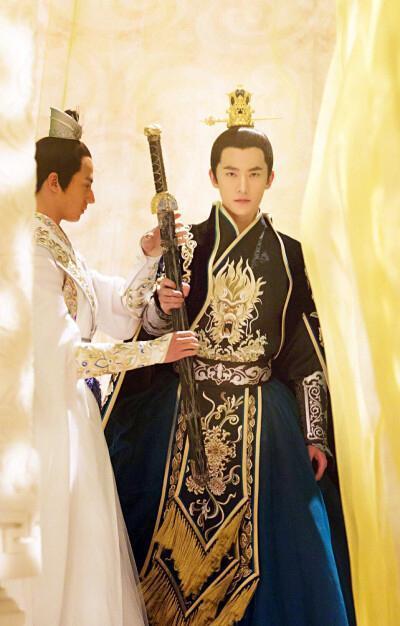 且试天下你可以永远相信杨洋的古装请把古装焊死在身上