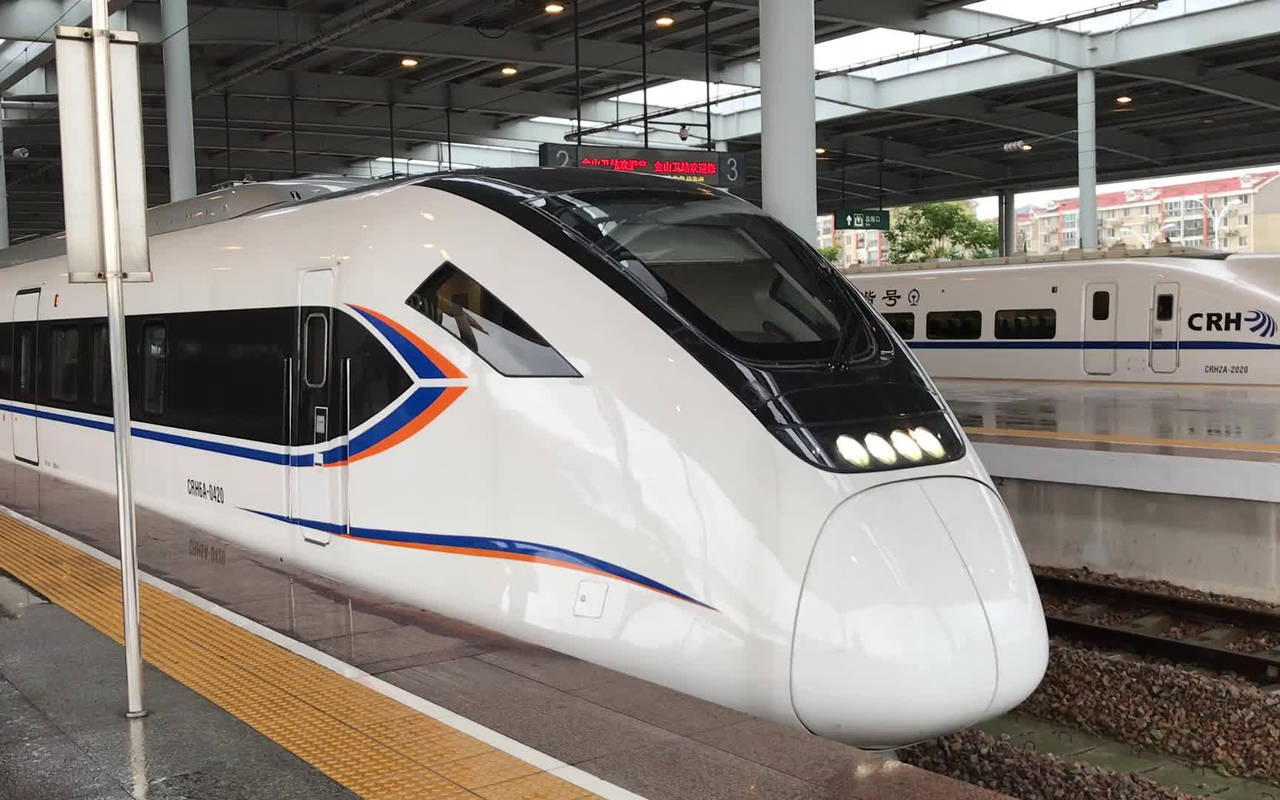 【中国铁路】金山城际crh6a-0420出金山卫站