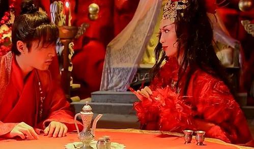 仙剑三:火鬼王为什么喝酒就会难受,原来是因为以前遭遇过这个!