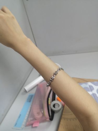 omto刘耀文同款手链女夏ins小众设计情侣款闺蜜潮牌钛钢男士手饰