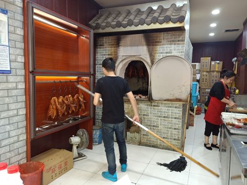 宏荣胜正宗焖炉北京烤鸭