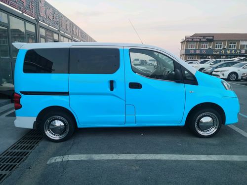 日产nv200到底是面包车还是商务车