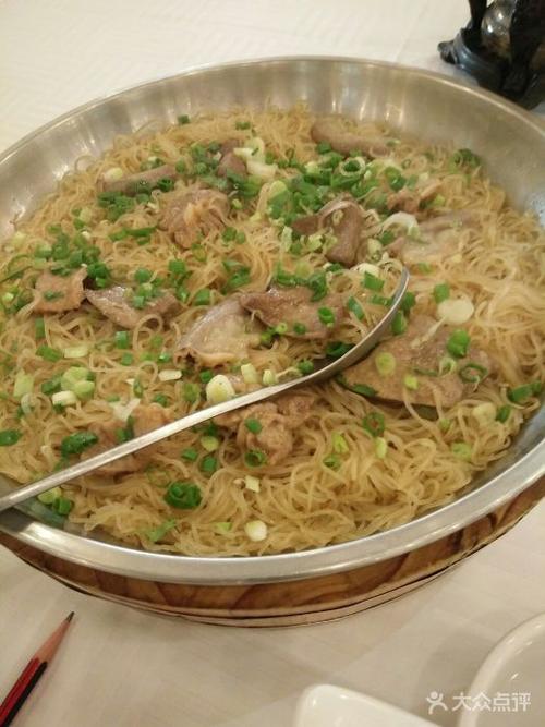 猪杂蒸霸王花米粉