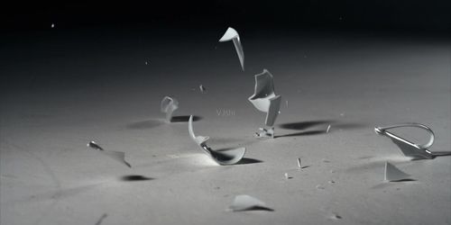 慢速度摔碎的瓷杯子_1920x960_高清视频素材下载(编号