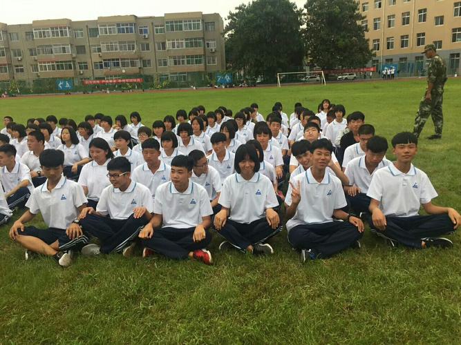 昌黎汇文二中2017级高一(1)班最美回忆
