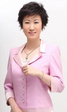 主持人元元图片 中央电视台主持人元元图片