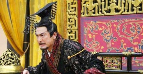 这个周夷王,是西周的第九代皇帝,也是周武王的正宗嫡系后代.