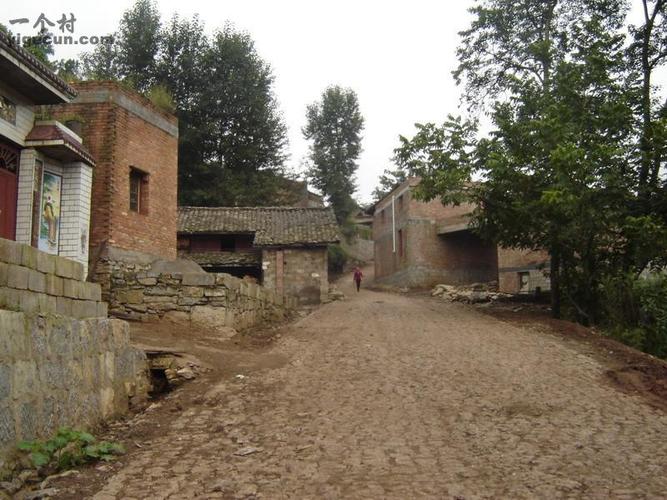 云南省红河州泸西县旧城镇矿厂村图片