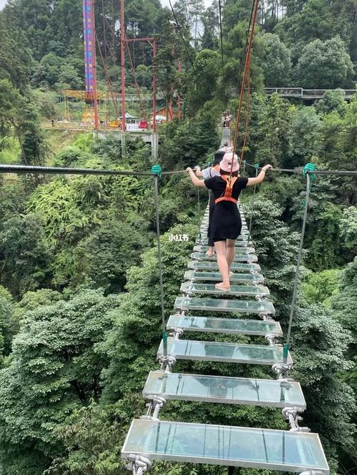 巴南迎龙峡一日游_景点_一日游_重庆迎龙峡景区游客中心自由行热门