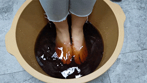 网红泡脚凝珠来了,18味中药轻松泡出好身体!