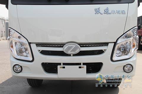 上汽跃进 小福星s50轻卡载货车(汽油版)