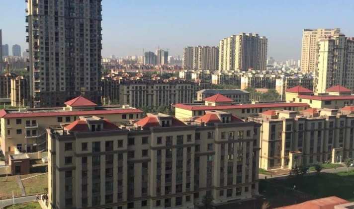 昌吉市 海棠公馆四期 4室2厅1卫 114平米