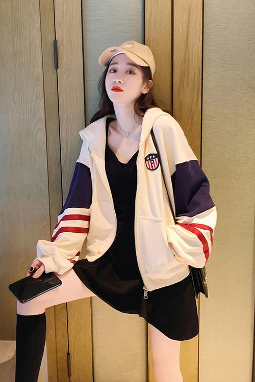 短款外套女春秋韩版2020新款薄款棒球服休闲百搭运动卫衣外搭