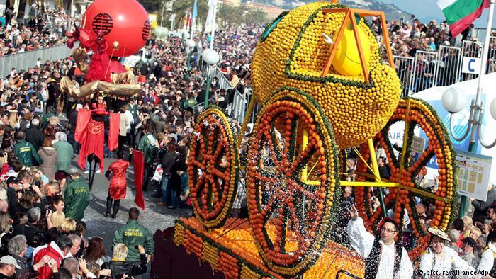 千奇百怪的欧洲"奇葩"节日