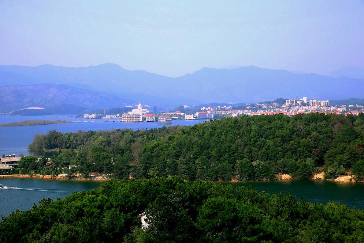  p>木兰湖旅游度假区位于武汉市 a href="#">黄陂 /a>区 a href="#"