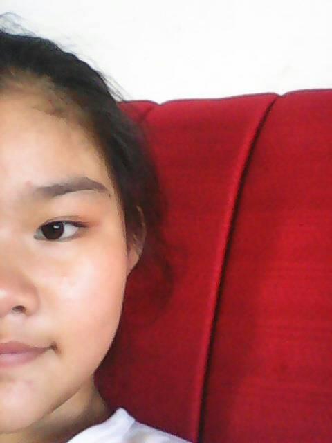 我是女的,12岁,一米六左右,116斤,是不是很胖?他都不喜欢我!