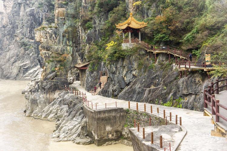 汉中石门栈道旅游印象