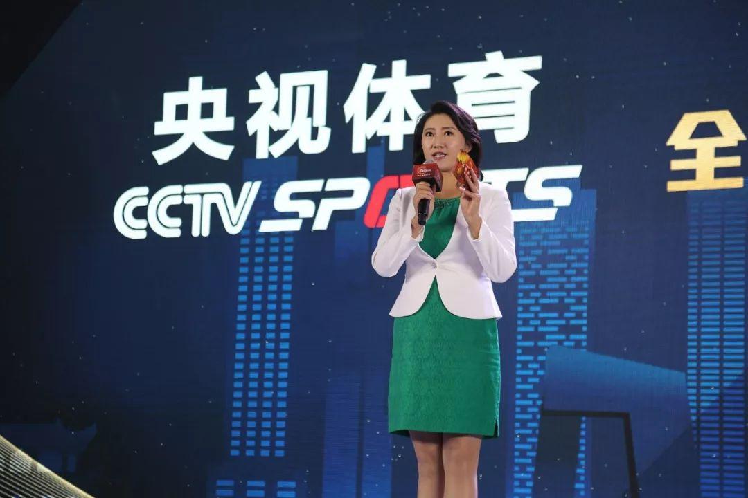 行业新闻 > 正文   主持人孙燕在现场推介了总台体育资源.