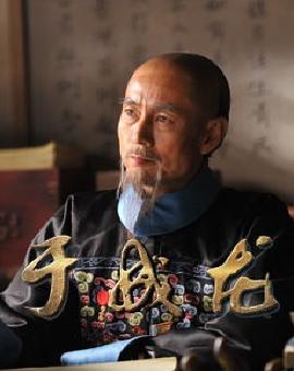于成龙