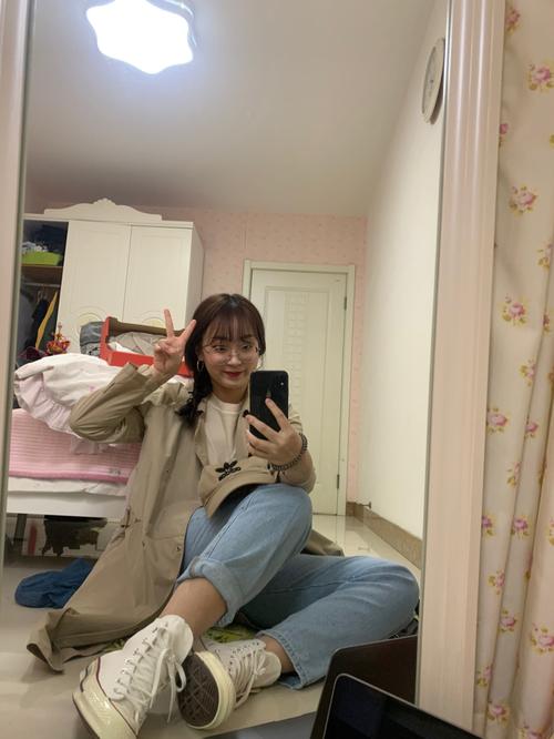 穿搭,真实的130斤,170cm,算是胖女孩了哈,我的穿搭无任何界限_穿搭