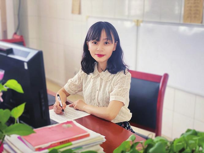 济南市长清区平安中心小学教师樊辉 教室的每个角落都会"说话"