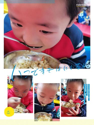 这么长时间了,小朋友们肚子饿的咕咕叫.