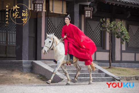 《醉玲珑番外之玲珑醉梦》今日独家