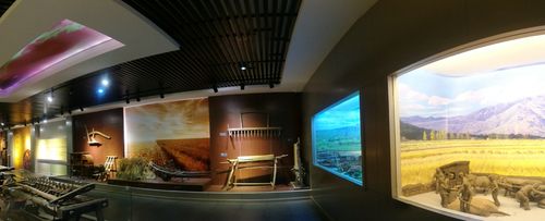赵钱孙李冷鲜大米开创者出资建造的,博物馆坐落在盘锦市盘山县盘锦
