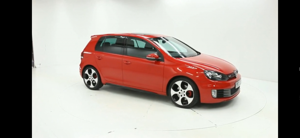 当第六代高尔夫gti遇到第75代高尔夫gti同台实拍看谁更有魅力