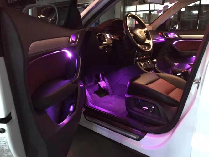 17款奥迪q3氛围灯