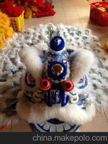 厂家直销/白色精品澳毛狮子/舞狮道具/纯手工绘制舞狮用品