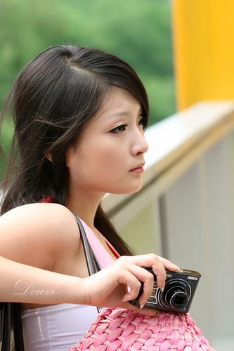 [豆子作品]:佳能85mm f/1.8拍美女模特～未央
