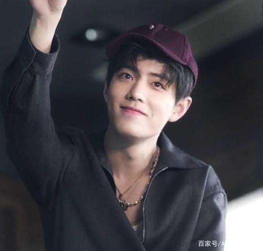 肖战为什么这么火,看完之后,你喜欢这样的肖战吗