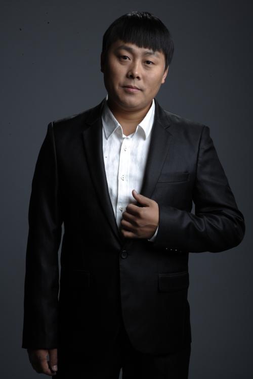 然而,最近有这样的消息,虽然刘大成已经出名,但他也有钱,但他