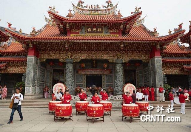 厦门闽南朝天宫妈祖圣诞 台湾三太子也现身