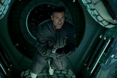 《异星觉醒》:让你作?还养外星宠物,吓傻了吧?