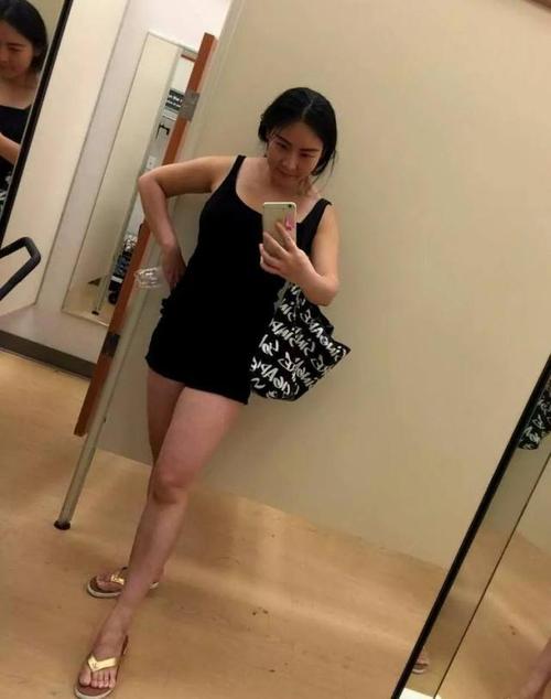 为什么照镜子时觉得自己很好看,手机自拍却很丑?看完