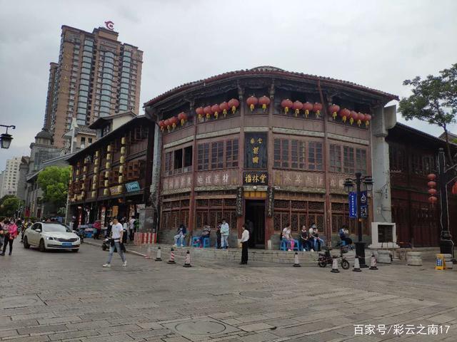 昆明老街光华街