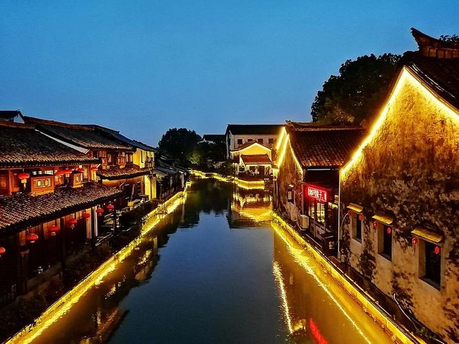 绍兴仓桥老街夜景 (共 13 p)