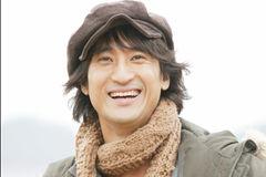 申贤俊  饰  金株式