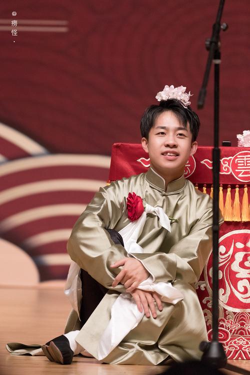 李鹤东先生对不起您了 今天我想出轨张九龄先生一下.