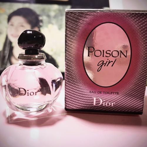 迪奥poison girl 毒药女孩香水