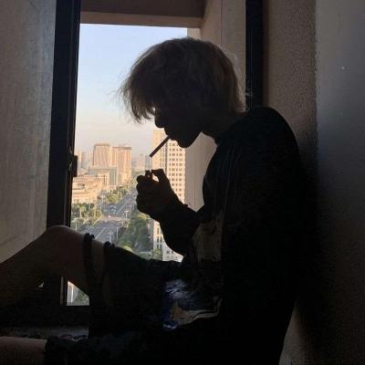 沫兮ins优质真人酷帅男生头像