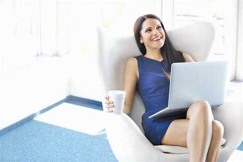 跷二郎腿的习惯会带来哪些具体的健康危害?