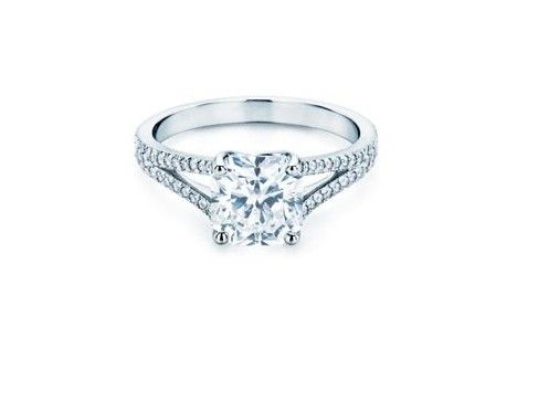 蒂芙尼tiffany订婚钻戒 追求极致华美方可独具光芒