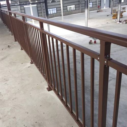 露台镀锌钢阳护栏 白色烤漆公装台栏e杆扶手 成都铁艺铝艺围栏