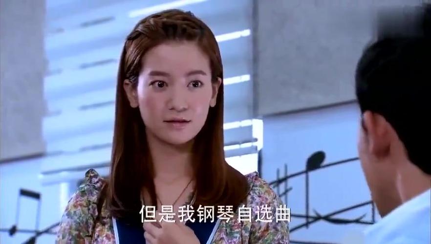 花非花雾非雾:叶凡手臂折了不能参加比赛,教授劈头盖脸一顿骂!