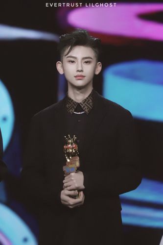 王琳凯 小鬼 aka 快乐病毒