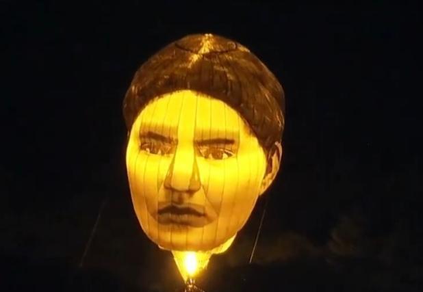 东京奥运会吉祥物推出了,你敢看它一眼吗?网友直呼太诡异了!