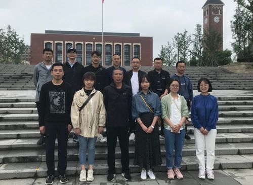 遂昌中学:赴常山一中交流学习